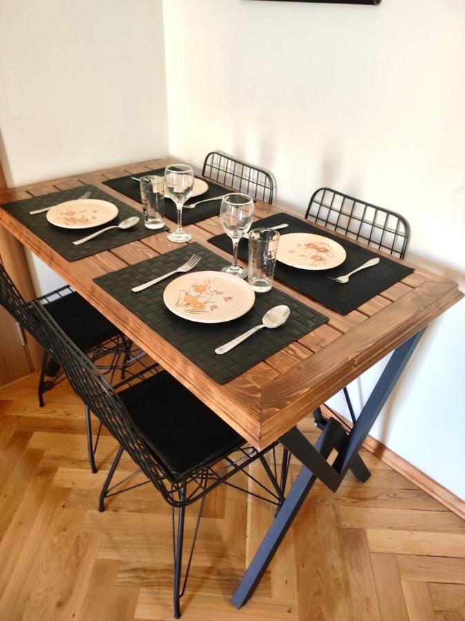 Apartman Filip Podgorica Buitenkant foto