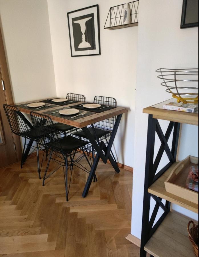Apartman Filip Podgorica Buitenkant foto