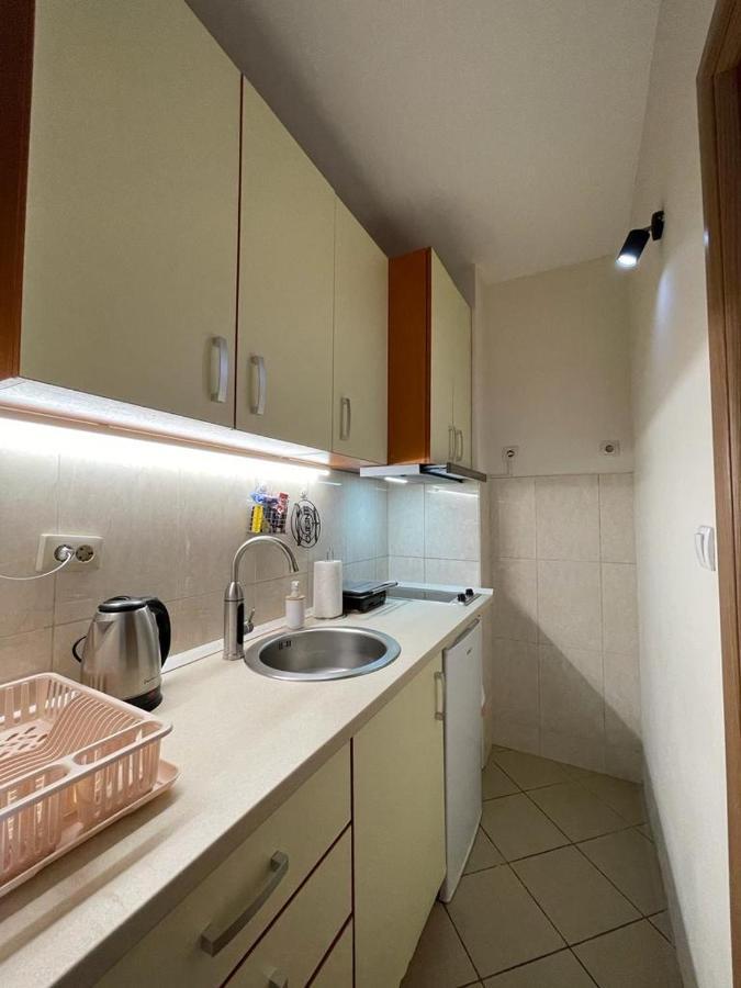 Apartman Filip Podgorica Buitenkant foto